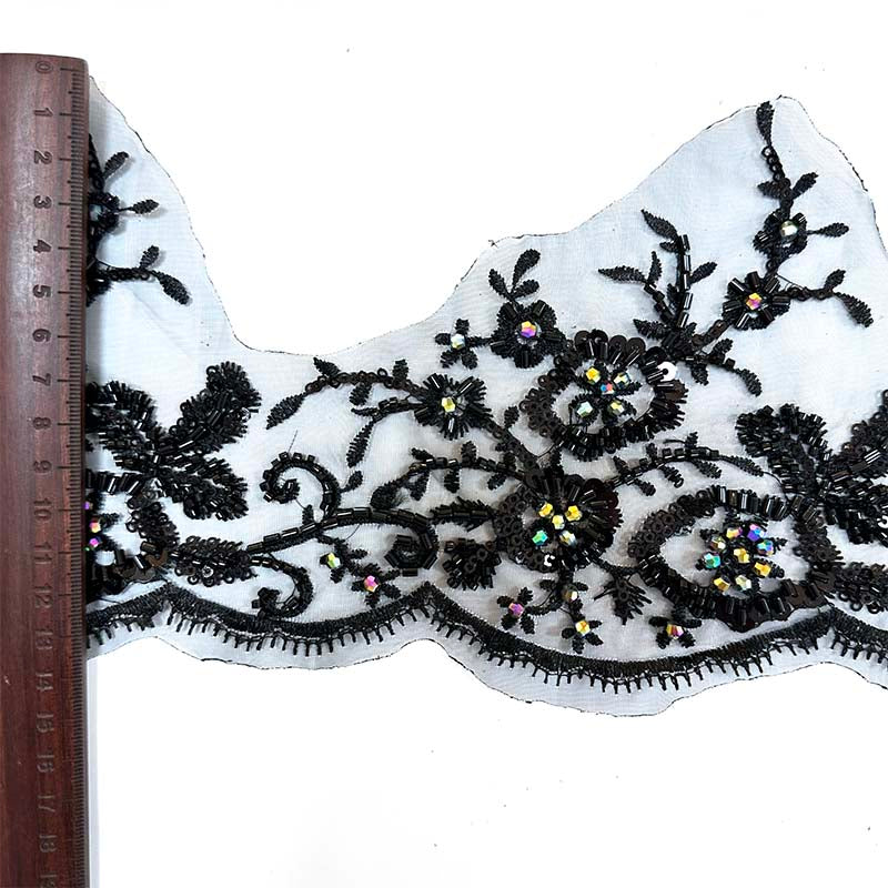 D2608-133 multicolor bead trimming