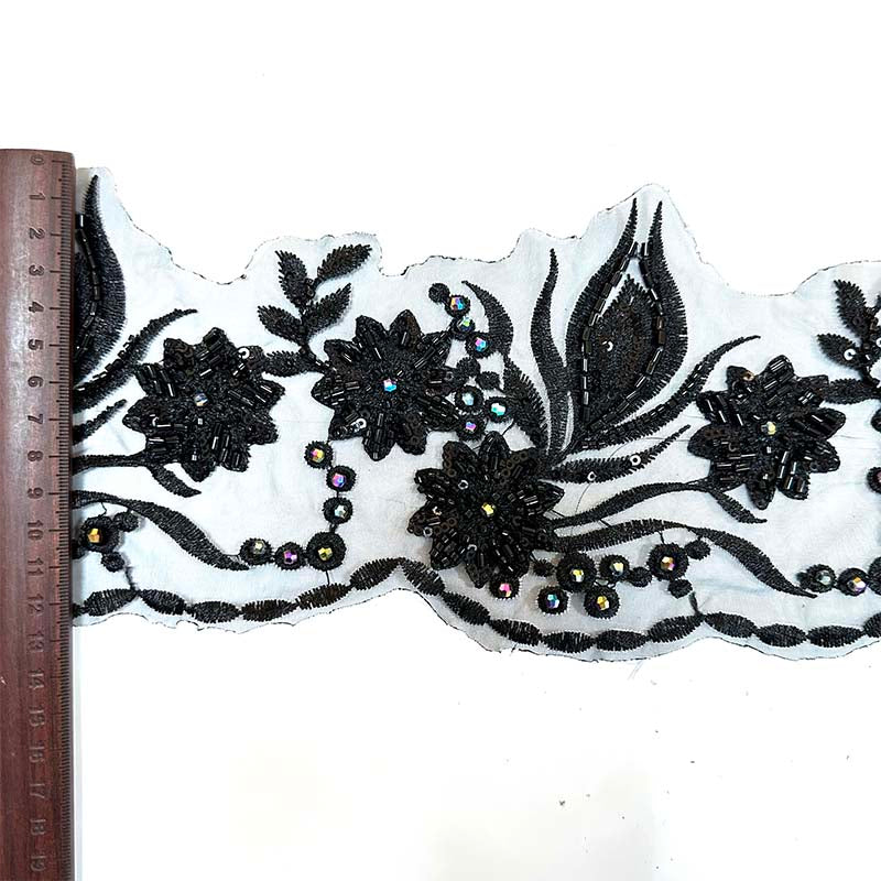 D2608-138 multicolor bead trimming