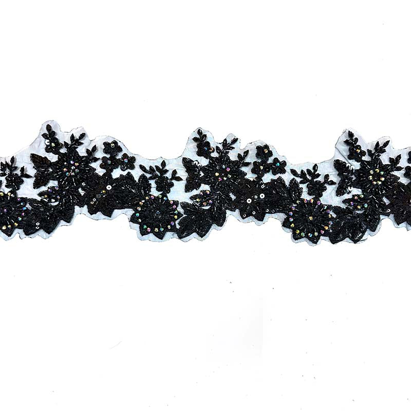 D2608-143 multicolor bead trimming