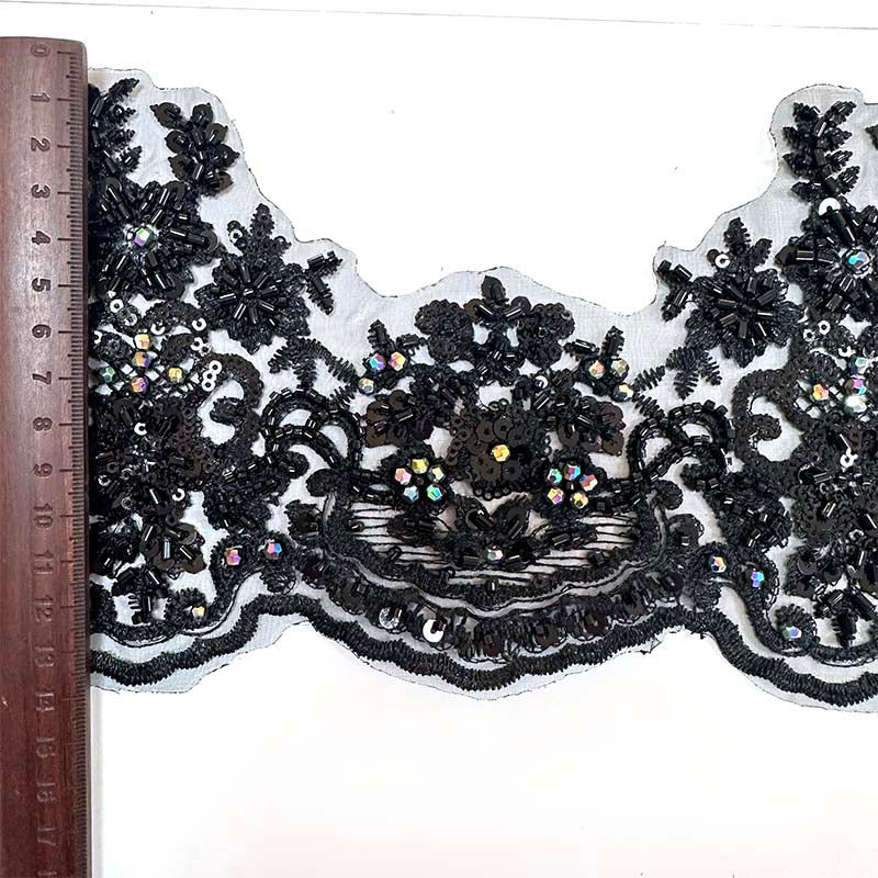D2608-149 multicolor bead trimming