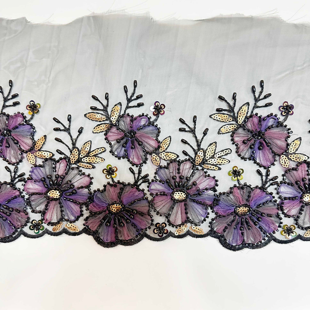 L2607-27 Lace trimming